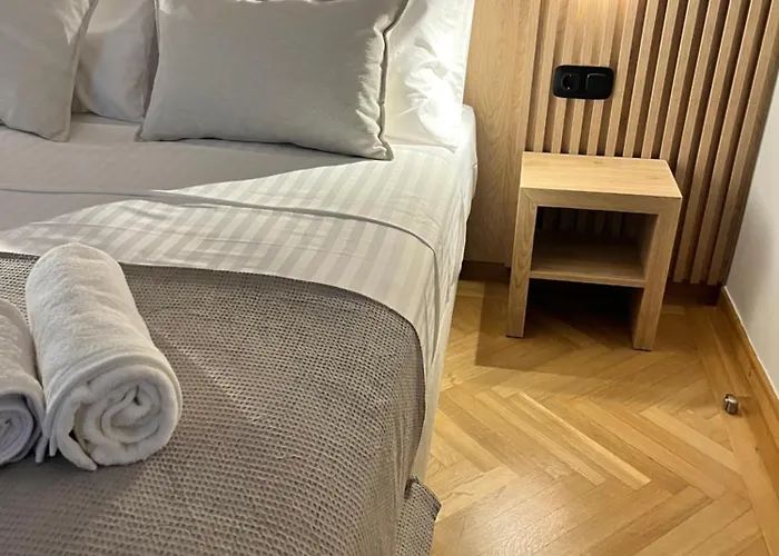Central44 Luxury Apartment Ermou